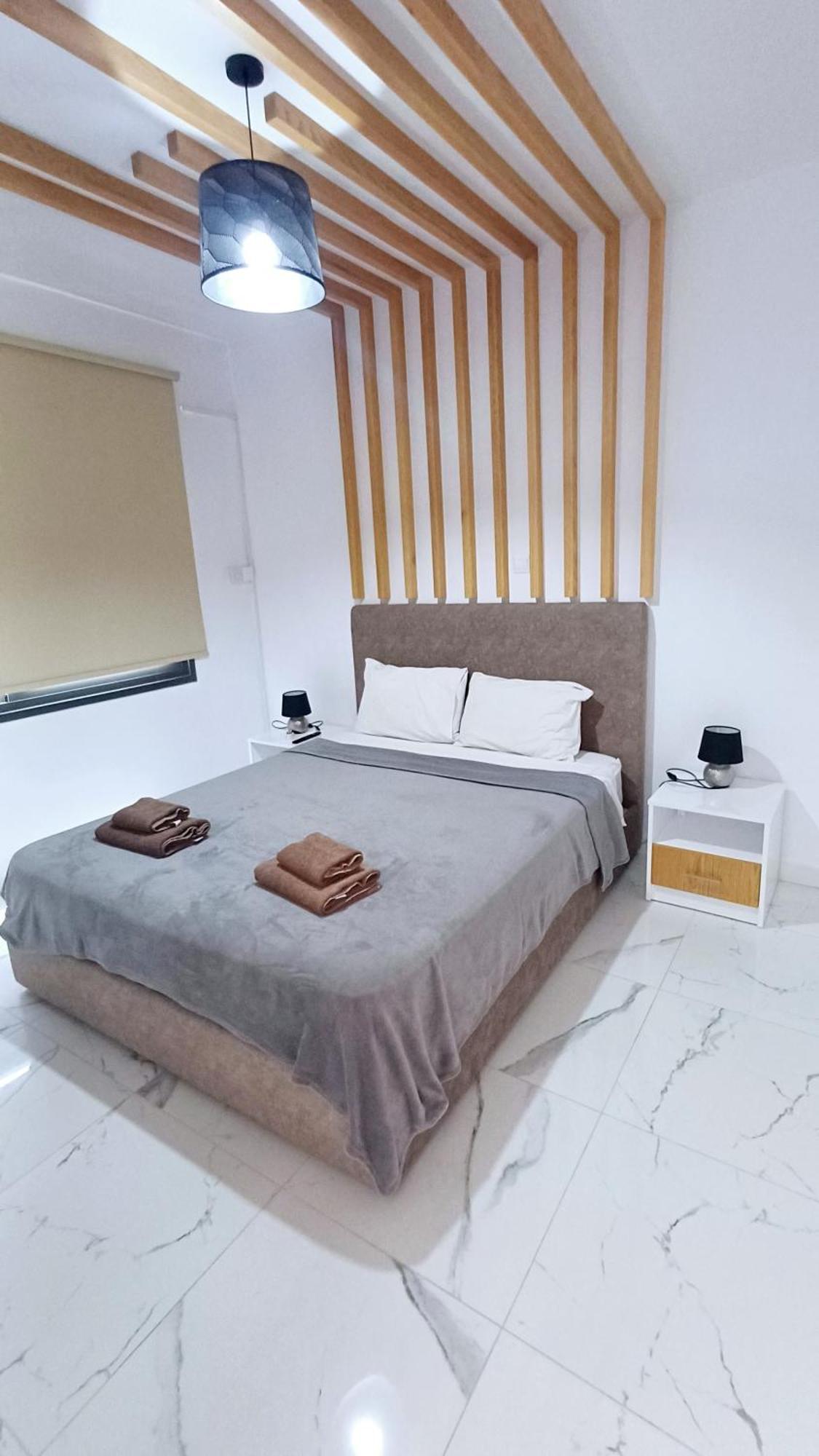Sea Side Appartment In Kato Paphos Exterior photo